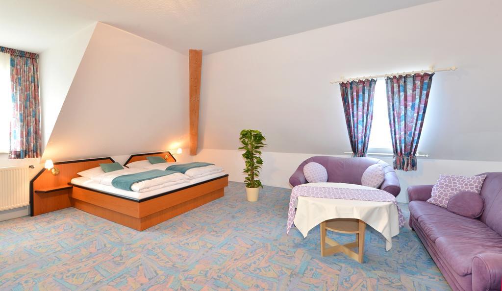Rhön-Hotel Sonnenhof - Restaurant&Café Poppenhausen Chambre photo
